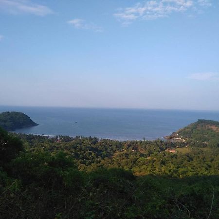 Gundappa Cafe Gokarna Kudle Beach Exterior photo